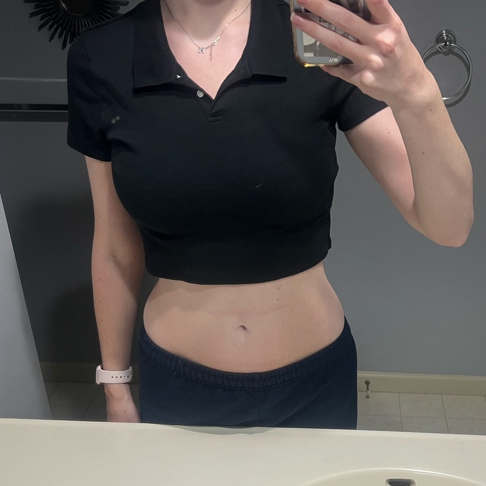 American Eagle Cropped Black Polo